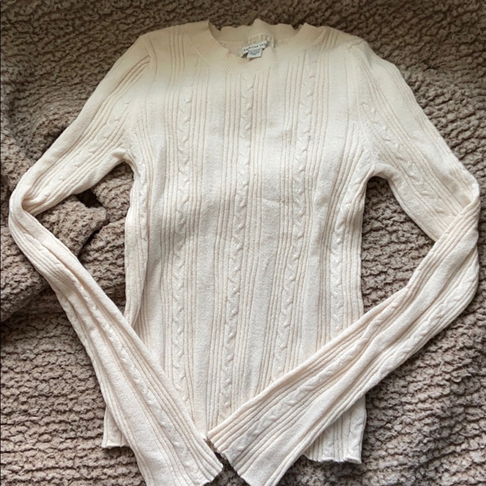 American Eagle Sweater